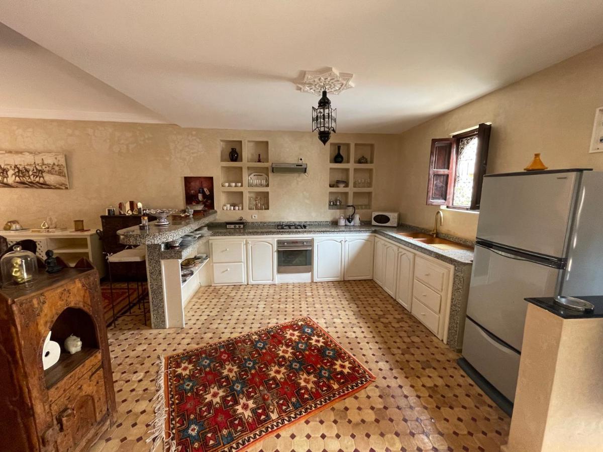 Cheerful 4-Bedroom Home In Мірлефт Екстер'єр фото